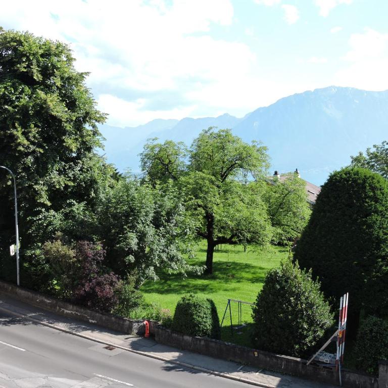 Auberge Communale de St-Légier - Dreibettzimmer - 1