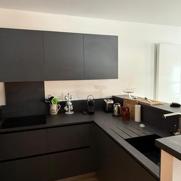 Appartement de luxe 4 adultes 2 enfants 3 chambres Méribel Mottaret location du samedi au samedi - Three-Bedroom Apartment - 3