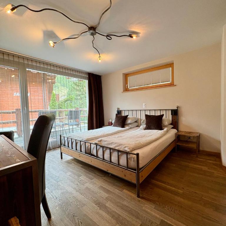 Alpenlodge - Boutique Doppelzimmer mit Matterhornblick - 10