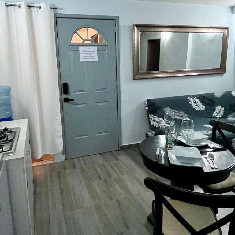 La Puerta Blanca #3 - One-Bedroom Apartment - 14