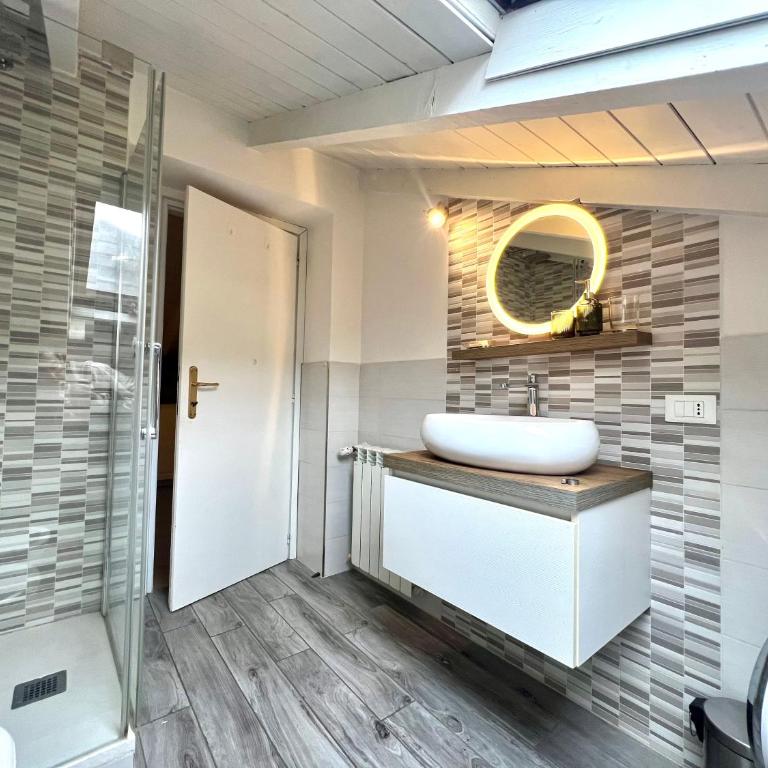 Attic in the heart of Como - Kiko's Attic - Appartamento con 1 Camera da Letto - 6