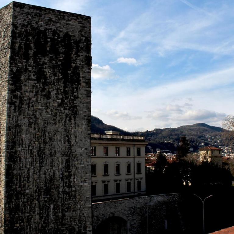 Attic in the heart of Como - Kiko's Attic - Appartamento con 1 Camera da Letto - 13