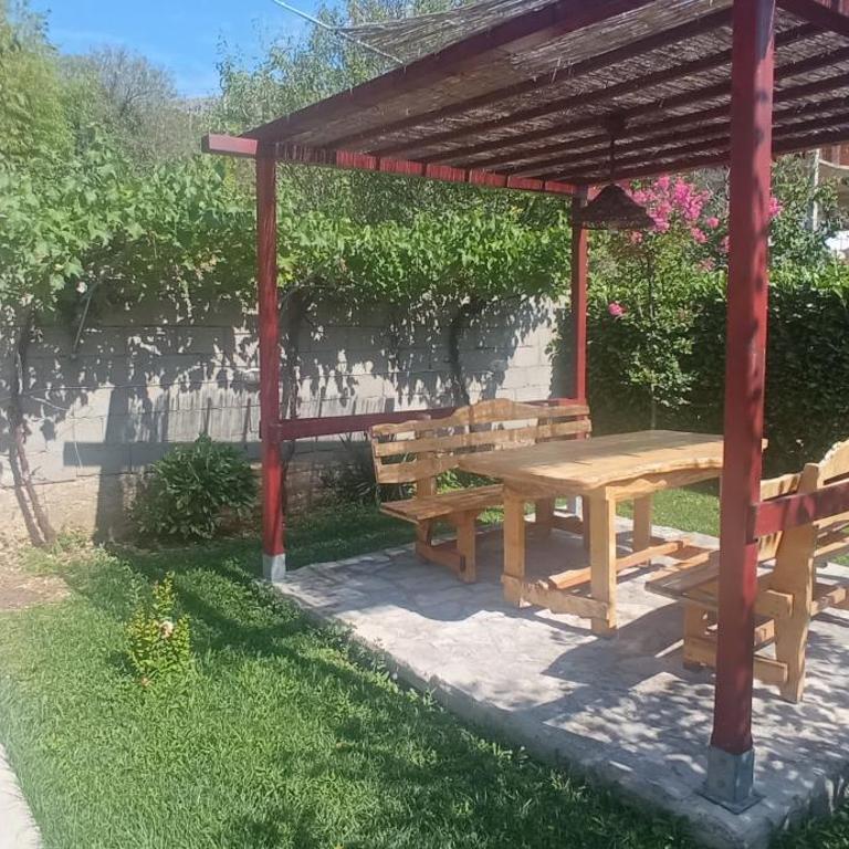 Apartman Maja - Apartman sa 3 Spavaće Sobe - 2