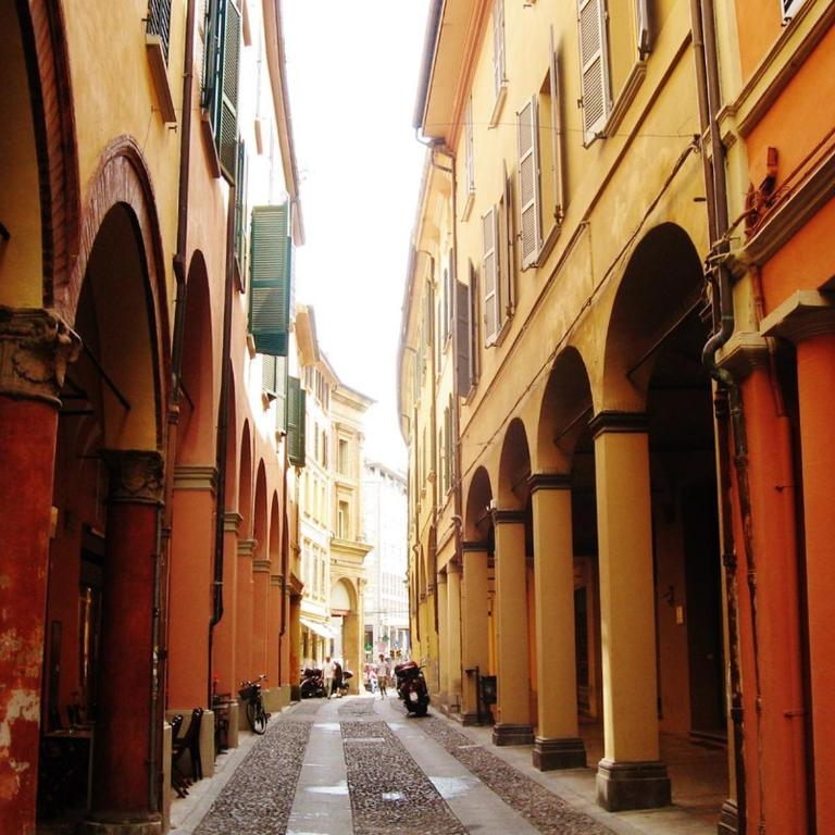 La Ginevra Boutique Home in Bologna - Appartamento con 2 Camere da Letto - 6