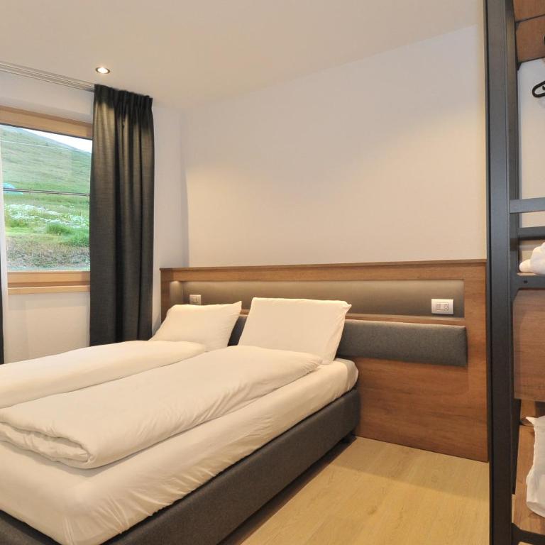 Residence Le Tre Cime - Trepalle - Appartamento Deluxe con 2 Camere da Letto e Balcone - 9
