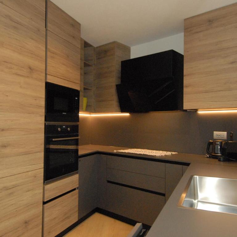 Residence Le Tre Cime - Trepalle - Appartamento Deluxe con 2 Camere da Letto e Balcone - 10