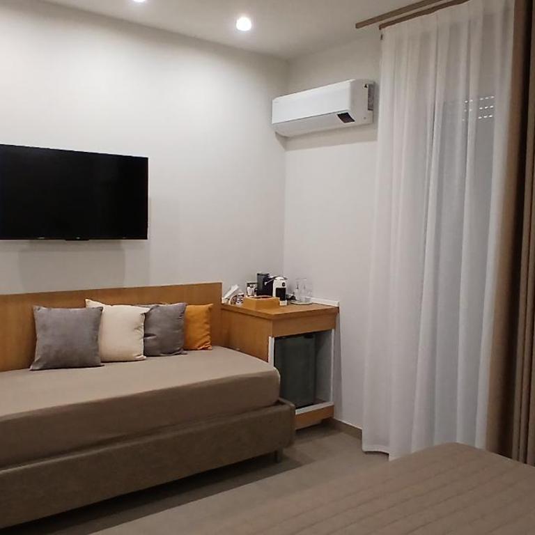 COLIBRI Rooms - Camera Tripla con Bagno Privato - 6