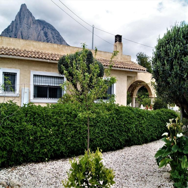 Finestrat Villa with Views - Casa Vacacional de 3 dormitorios - 1