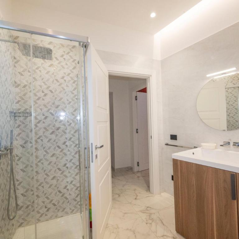 Exclusive BB Villa Rosa - Appartamento con 1 Camera da Letto e Vasca Idromassaggio - 10