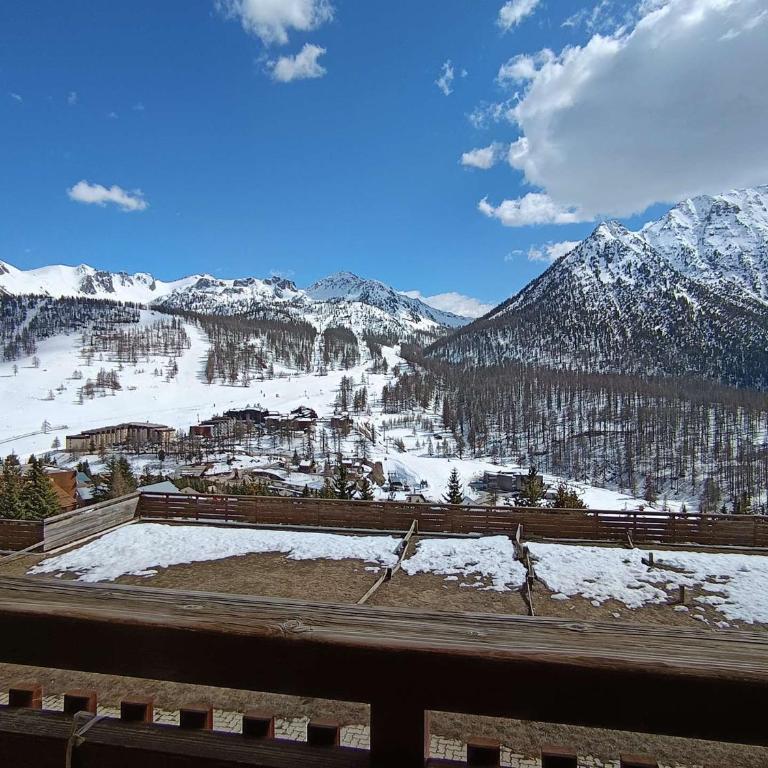 Studio charmant 4 pers, vue montagnes, parking inclus - Studio - 8