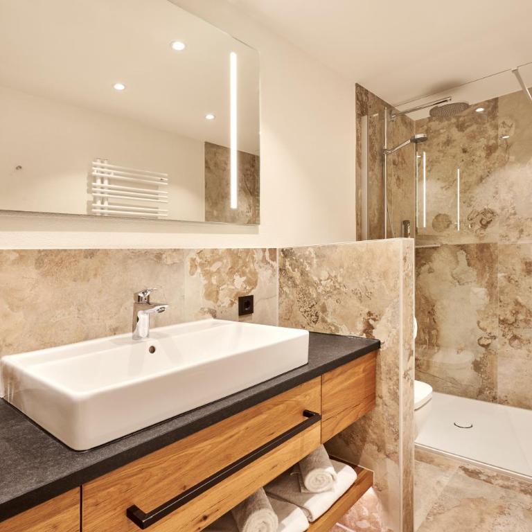 Hotel Gsteig - Familiensuite - 3