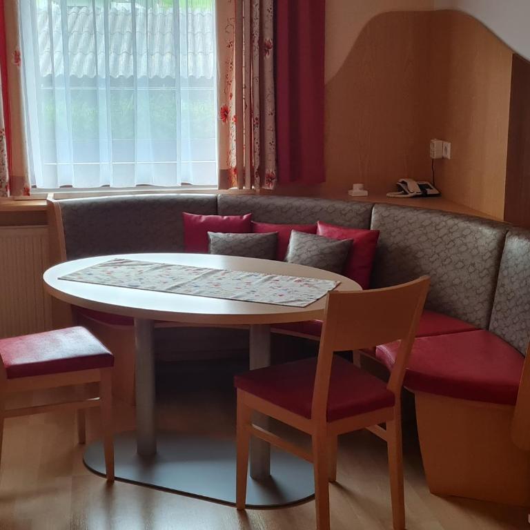 Sportpension Alpenrose - Apartment mit Blick auf die Berge - 25