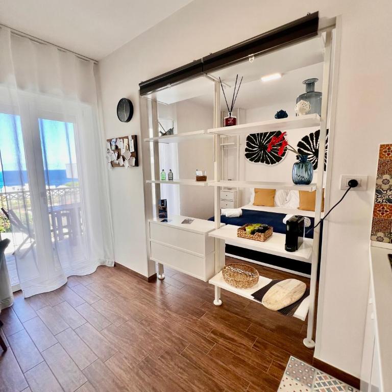 Orange Dream - Appartamento con 1 Camera da Letto, Balcone e Vista Mare - 13