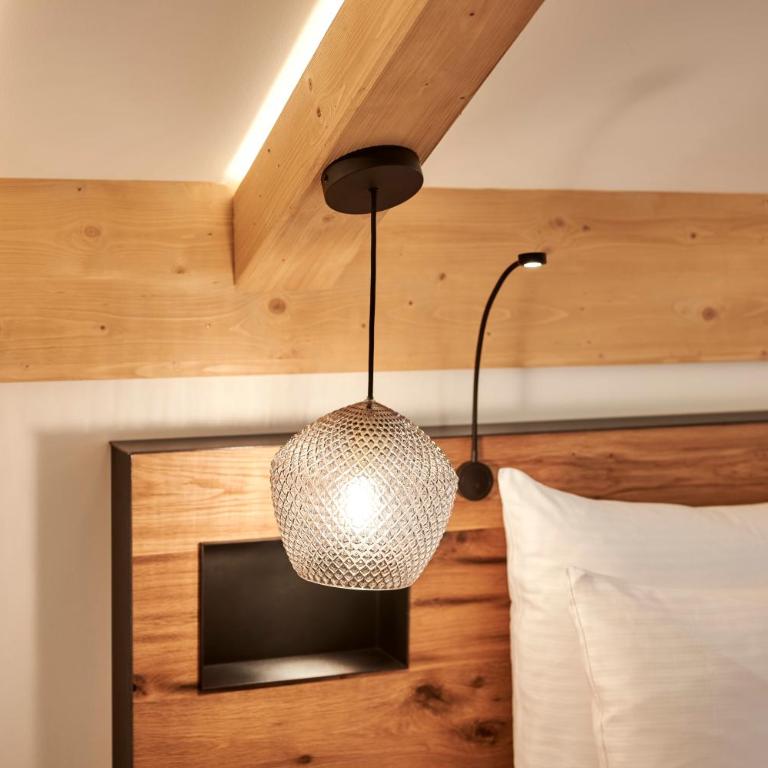 Hotel Gsteig - Landhaus Suite - 6