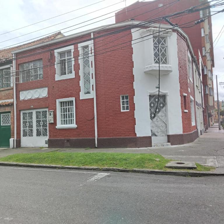 CasAlta en Palermo - Teusaquillo - Habitación Doble con baño compartido - 4