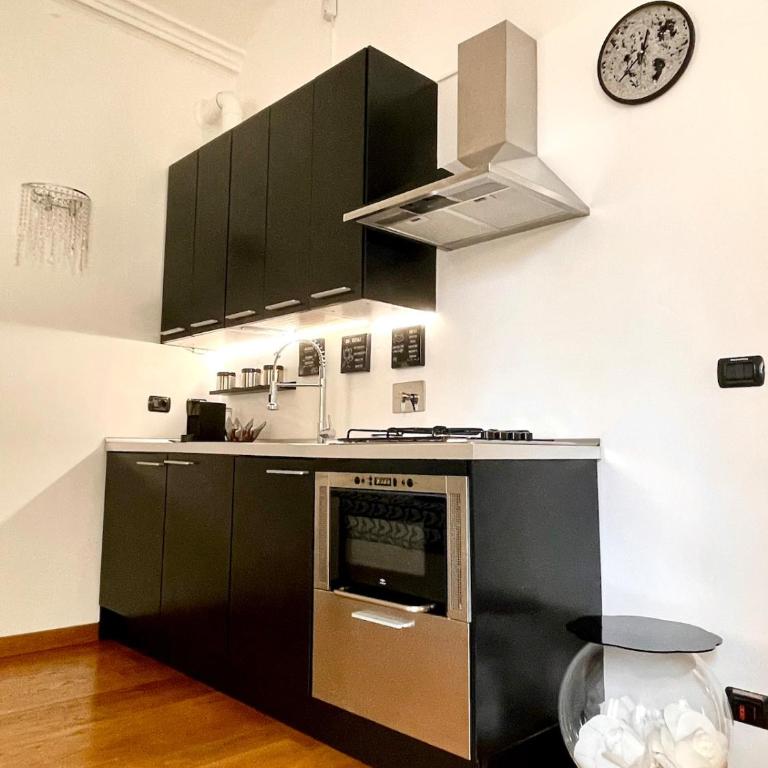 Suite Mole Antonelliana - Studio with Balcony - 4