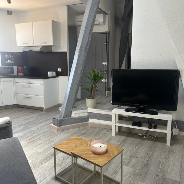 Charmant appartement intra-muros - Apartamento de 1 dormitorio - 4