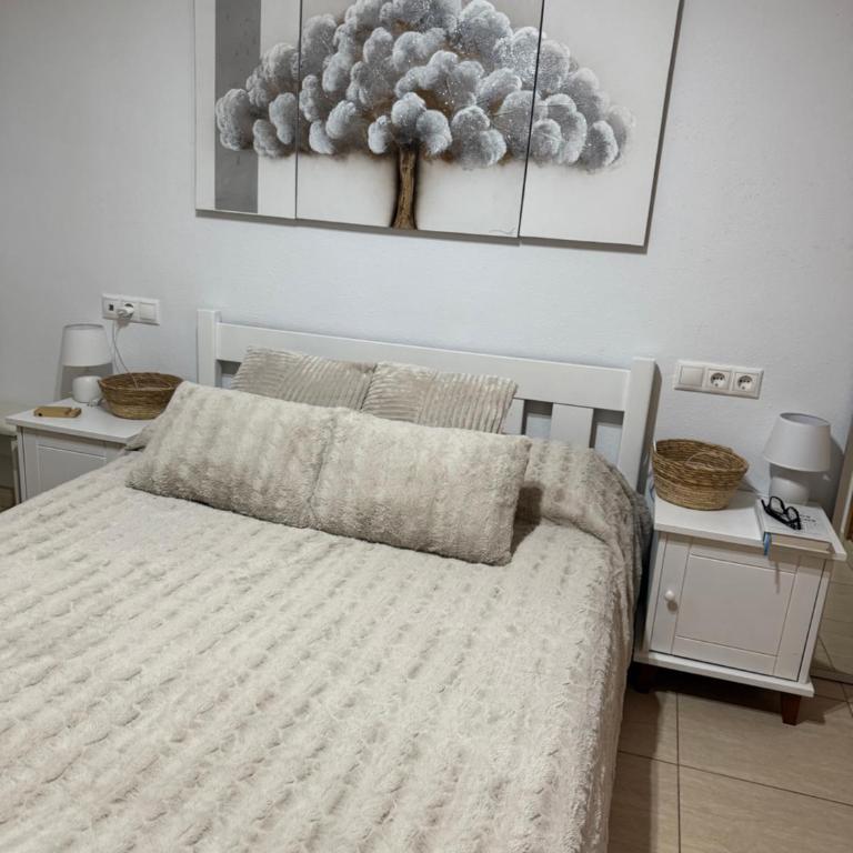 Sol y Playa Levante - Habitación Doble con baño privado - 3