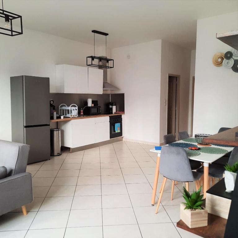 Appartement tout équipé au cœur de Béziers - Appartamento con 2 Camere da Letto - 33