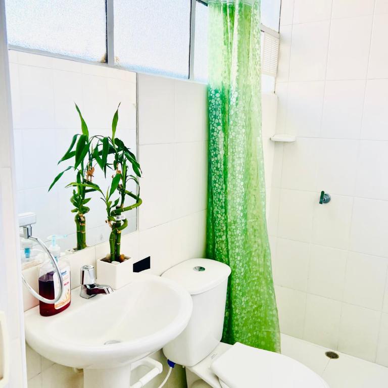 Habitaciones Torre Samsung Cra Septima con Calle 113 - Habitación Doble con baño privado - 2