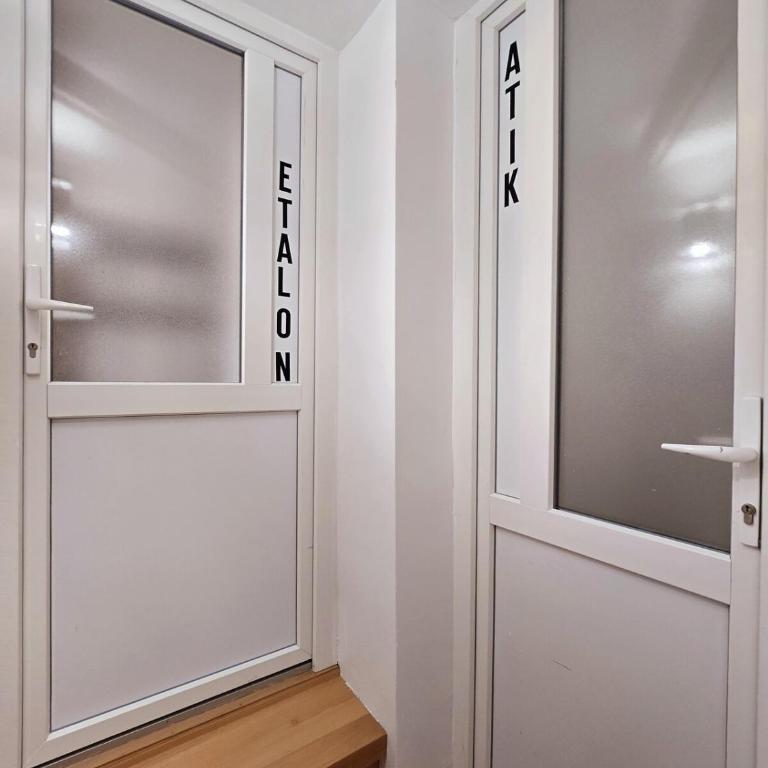 Etalon - in the heart of Novi Sad - Apartman sa 2 Spavaće Sobe - 14