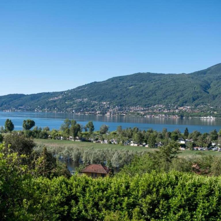 Chalet by Lake Maggiore with Garden Views - Casa Vacanze con 1 Camera da Letto - 26