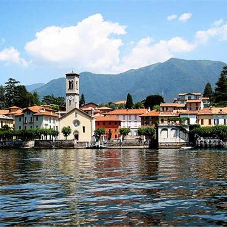 Chalet by Lake Maggiore with Garden Views - Casa Vacanze con 1 Camera da Letto - 28
