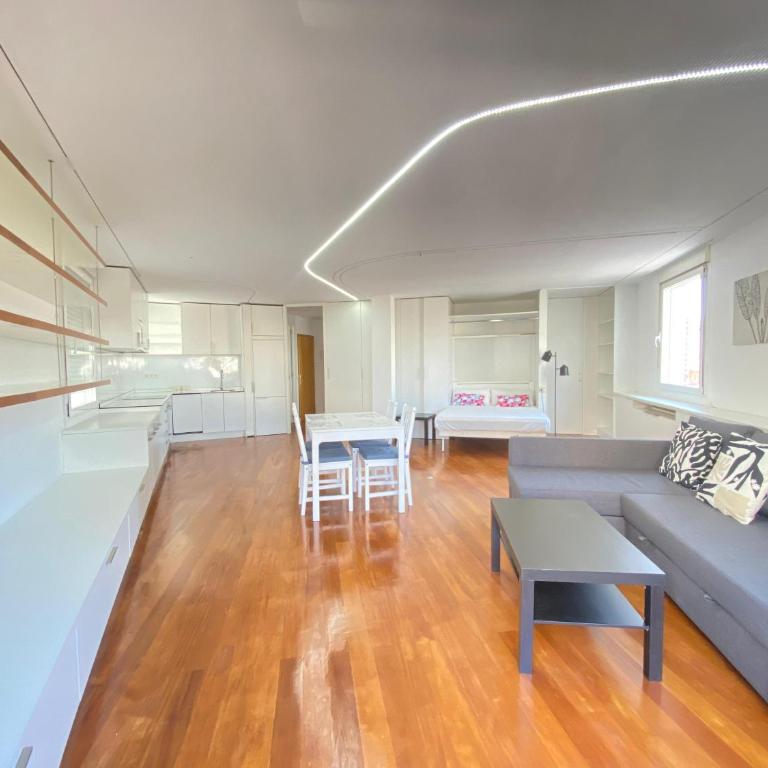 Apartamento Plaza España - One-Bedroom Apartment - 36
