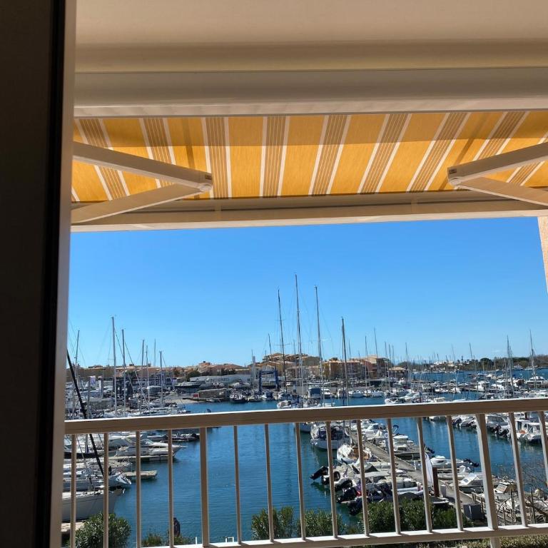Appartement Le Cap d Agde vue directe sur le port - Studio mit Meerblick - 5