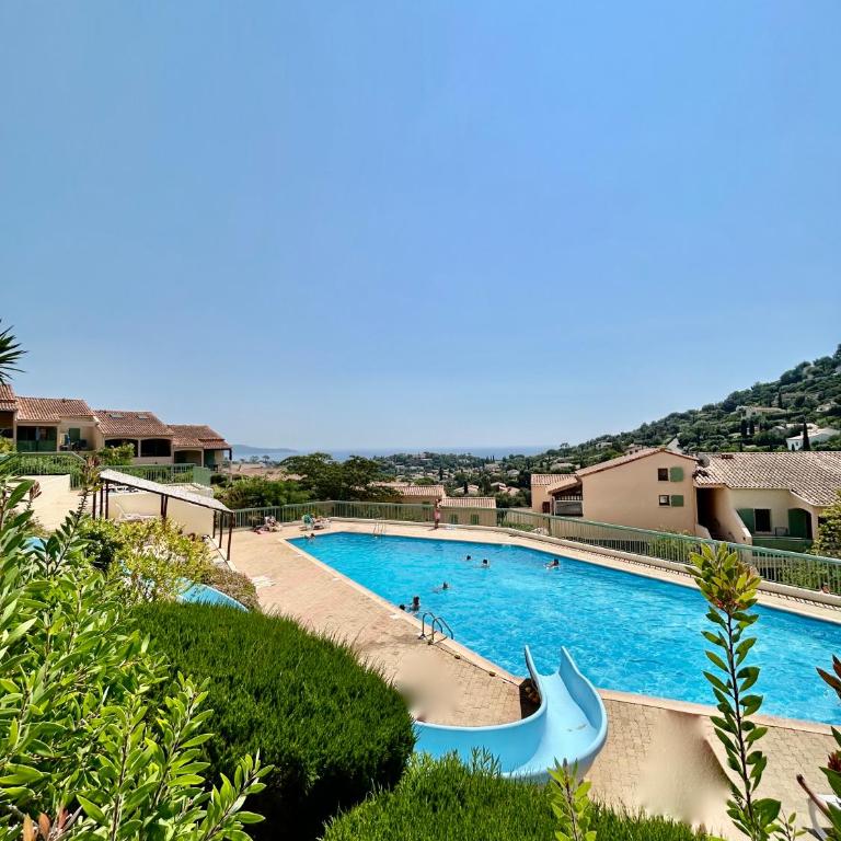 Joli Mazet, piscine, vue mer - Two-Bedroom Apartment - 1