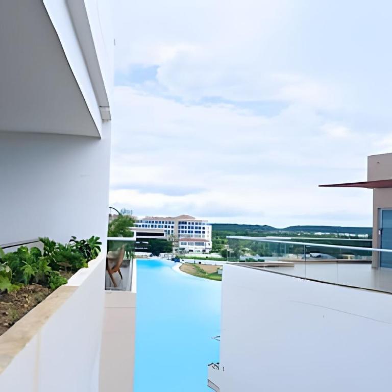 Ultimo piso, amplia terraza y vista impresionante! - Apartamento - 70