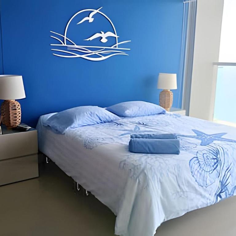 Luxury Escape: Sea, Comfort & Style - One-Bedroom Premium Apartment with Ocean View - 5