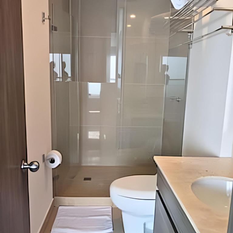 Luxury Escape: Sea, Comfort & Style - One-Bedroom Premium Apartment with Ocean View - 19