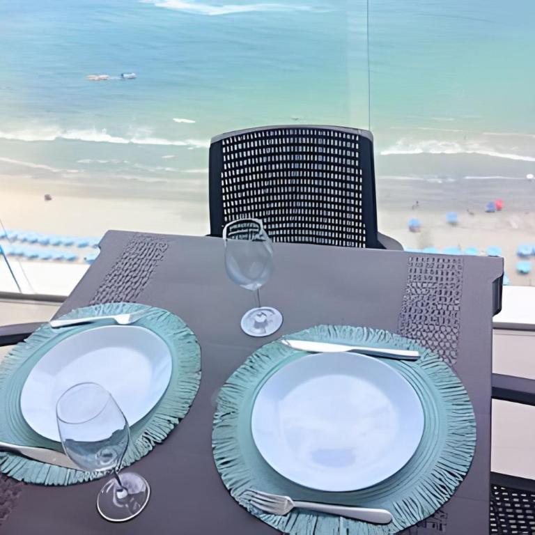 Luxury Escape: Sea, Comfort & Style - One-Bedroom Premium Apartment with Ocean View - 42
