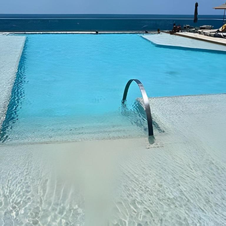Luxury Escape: Sea, Comfort & Style - One-Bedroom Premium Apartment with Ocean View - 57