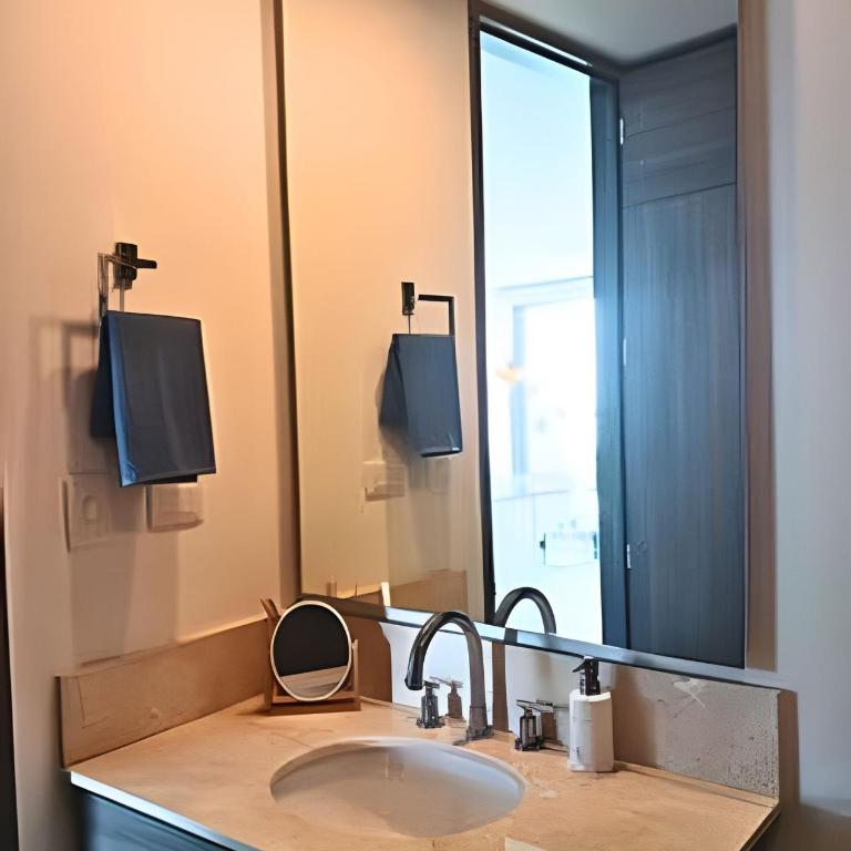 Luxury Escape: Sea, Comfort & Style - One-Bedroom Premium Apartment with Ocean View - 61