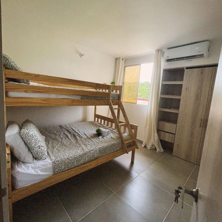 Comfortable apartment near the beach Manzanillo Sector - Two-Bedroom Apartment - 27