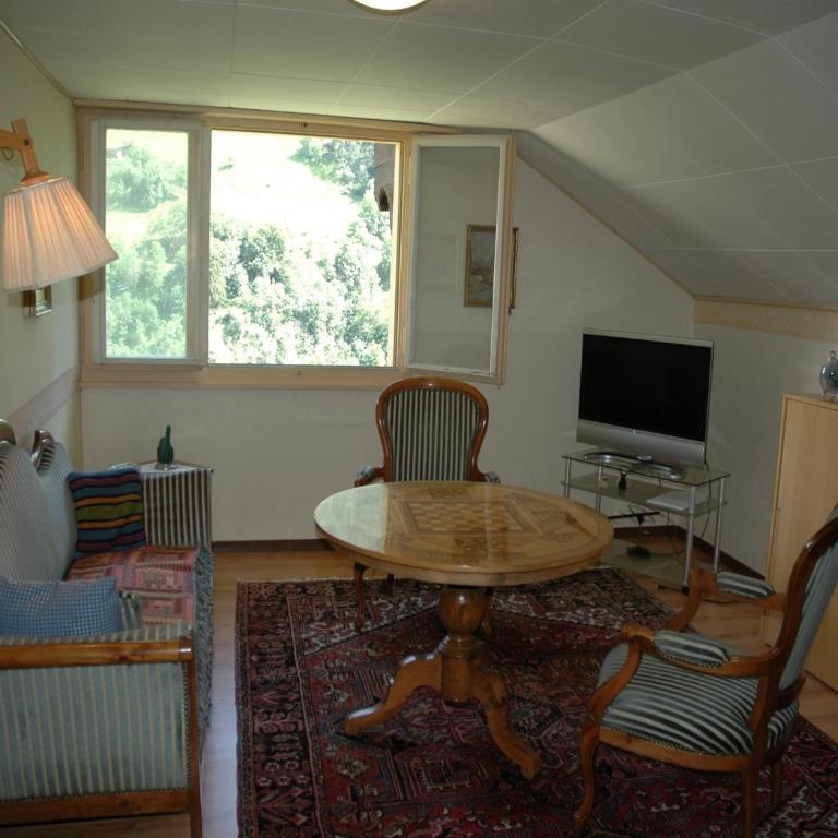 Charming Chalet Near Trails - Chalet mit 2 Schlafzimmern - 2
