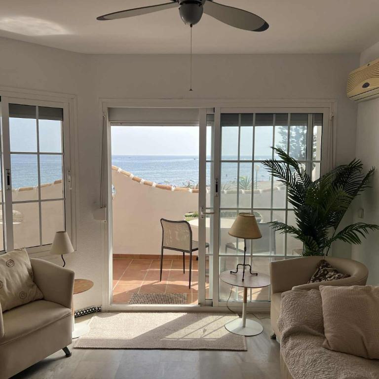 Playa Royal Beach apartment, Calahonda - Apartamento de 2 dormitorios con terraza y vistas al mar - 1