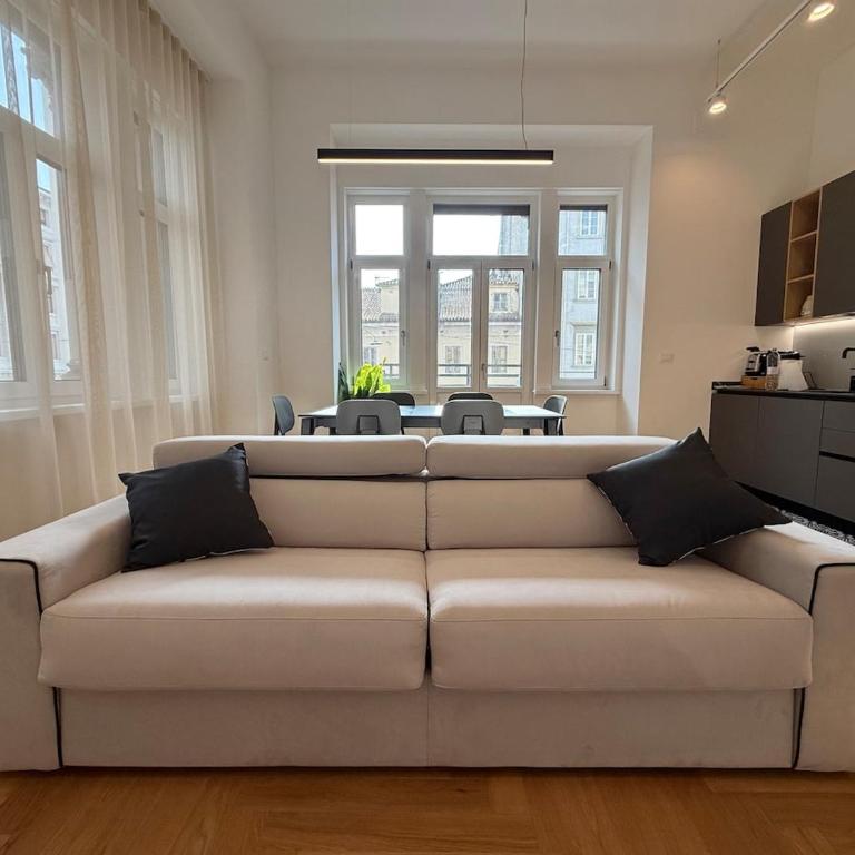 Carducci Dreams Including Free Parking Fast Fibra - Appartamento con 2 Camere da Letto - 3