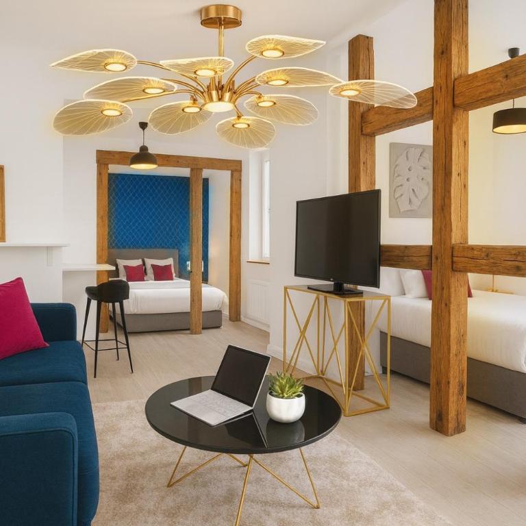 LIFE RENAISSANCE - New Concept - Place Kléber - Suite Familiare - 16