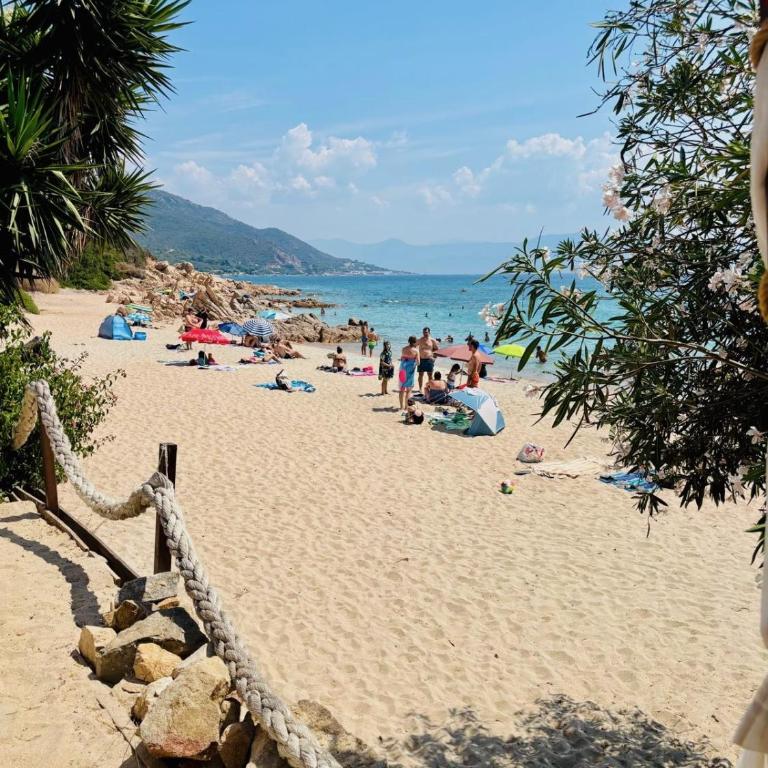Appartement de luxe type 4 Eden Suite Sanguinaires vue mer avec piscine chauffée résidence Ajaccio - Apartment mit 3 Schlafzimmern - 58
