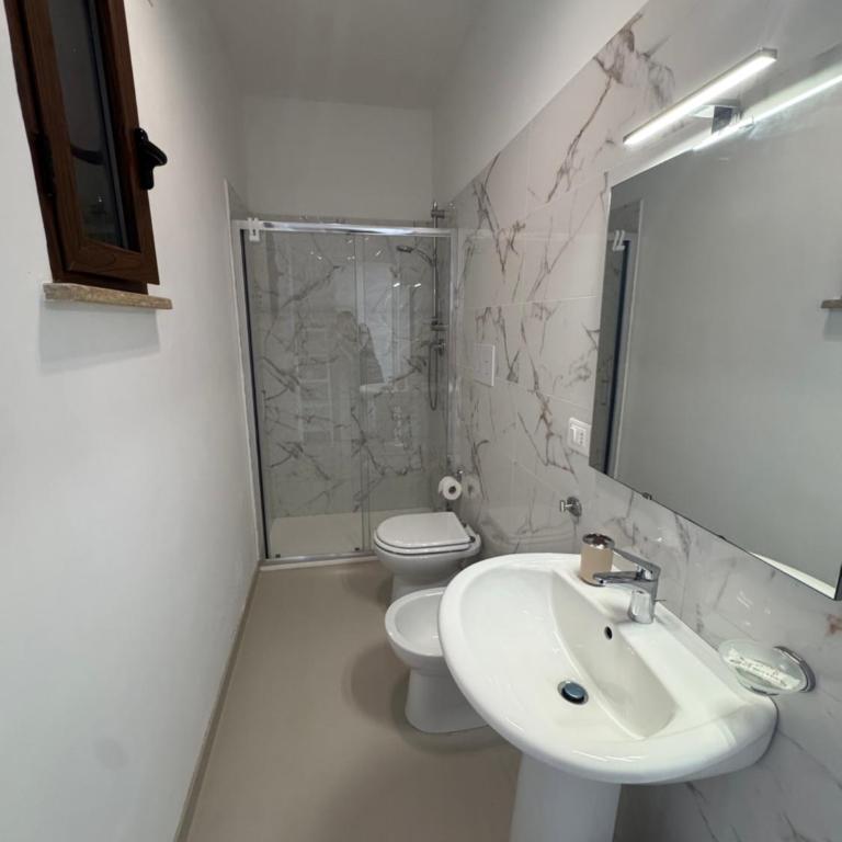 Orizzonte Mare Panoramic Rooms - Camera Quadrupla Comfort - 7
