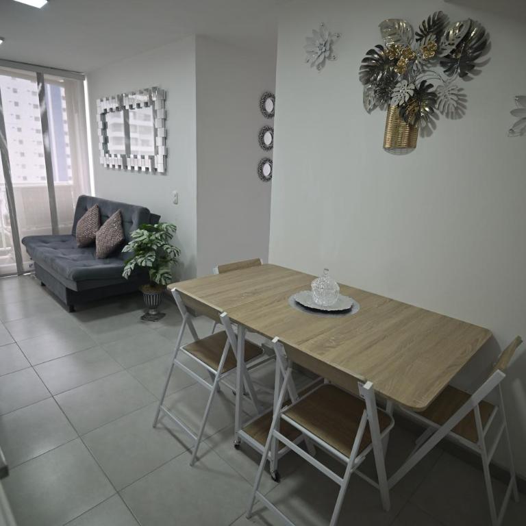 Beautiful Apartment in Sunset47 two blocks from the sea - Apartamento de 3 dormitorios con vistas - 2