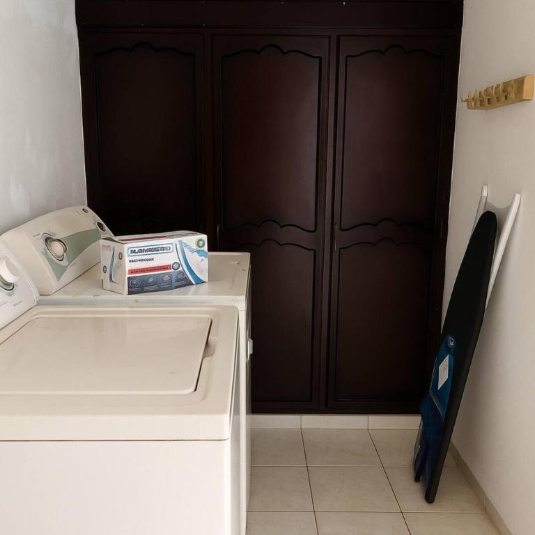 House with pool, near the beach - Casa con alberca, cerca de playa - Two-Bedroom House - 15