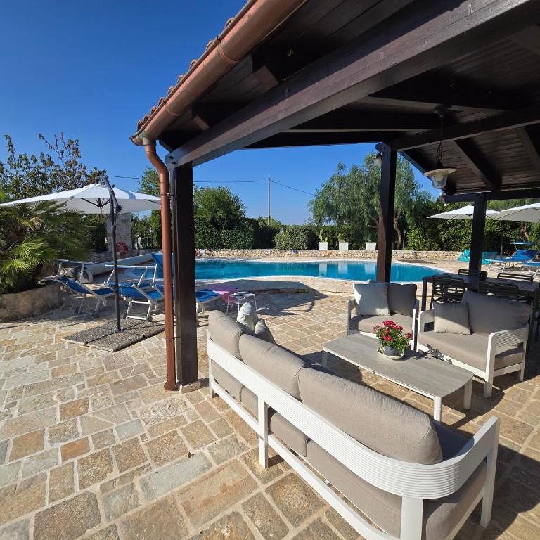 Trullo Olivia con piscina riscaldata, natura e relax - Three-Bedroom House - 41