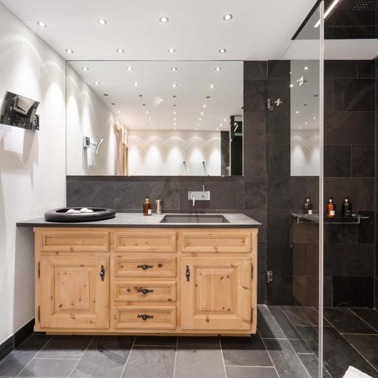 Exklusives Apartment St Moritz - 3 Schlafzimmer - Seeblick - Apartamento de 3 dormitorios - 13