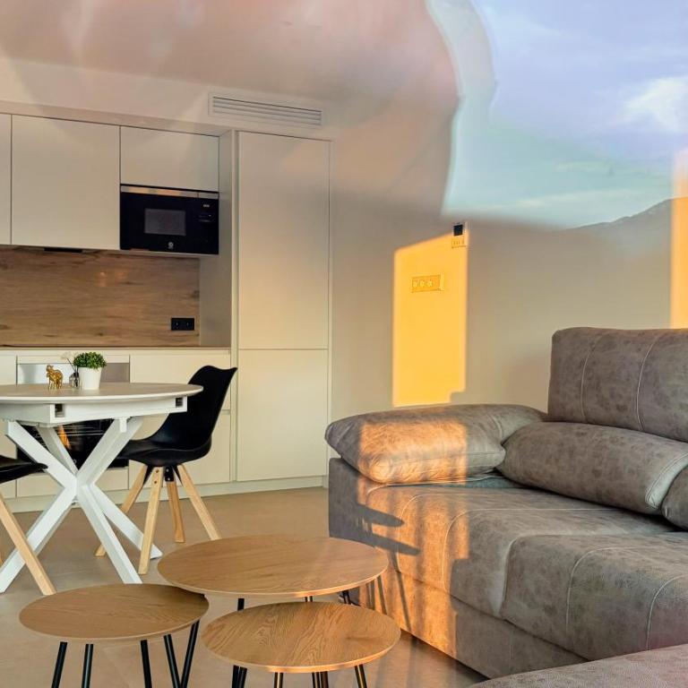 Apartamento premium en el centro de Dénia con vistas al castillo - Apartamento de 2 dormitorios - 2
