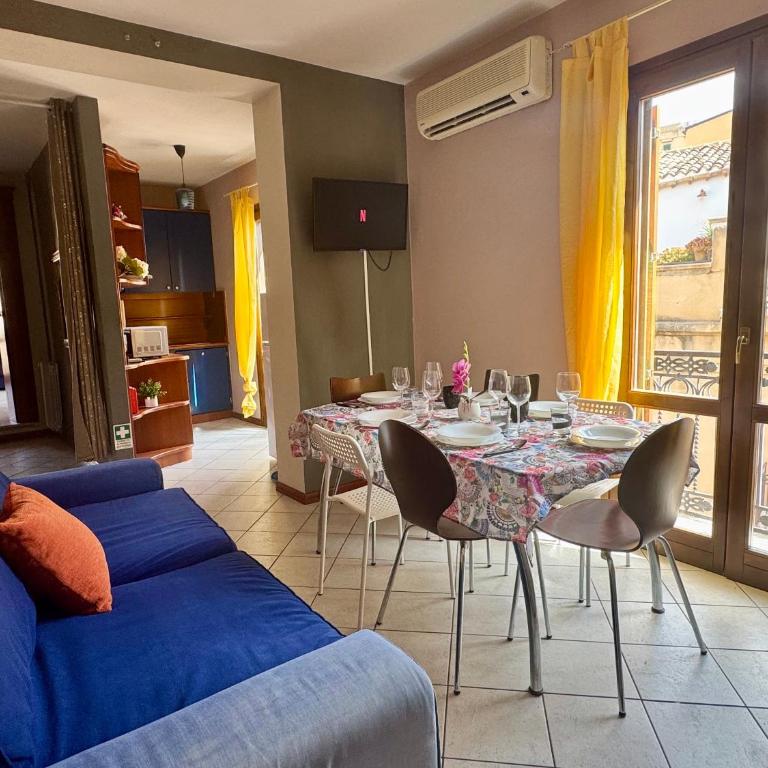 Akragas home 2 in Center with City View - Appartamento Deluxe con 2 Camere da Letto e Balcone - 1