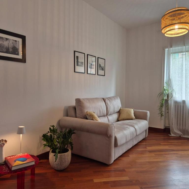 City Center Home San Zeno - Appartamento con 2 Camere da Letto - 1